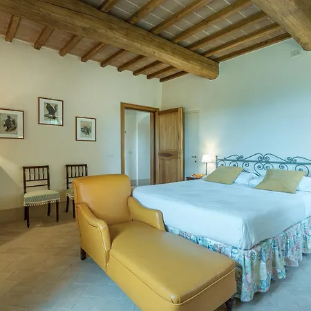 Il Poggio Alle Trese 14, Emma Βίλα *