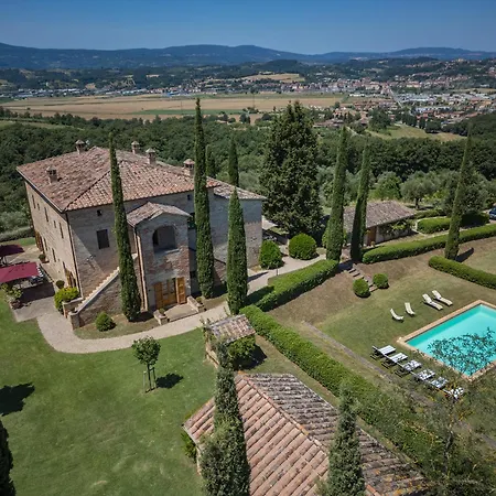 Villa Il Poggio Alle Trese 10, Emma *